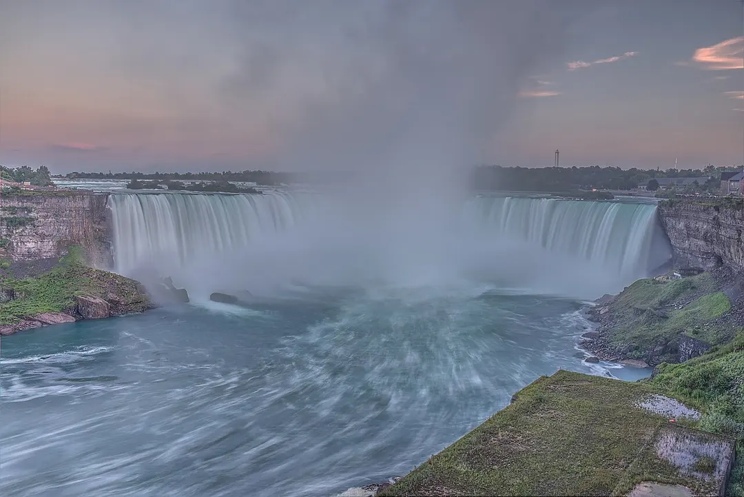Horseshoe Falls