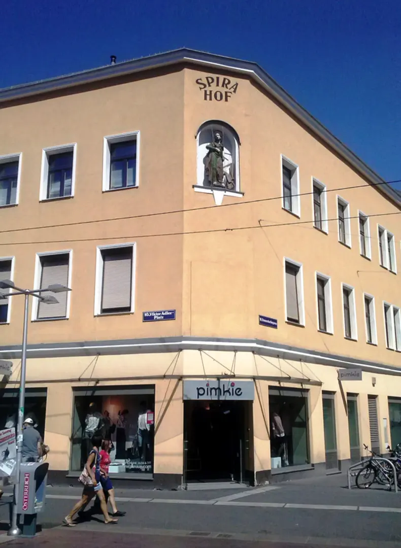 Viktor-Adler-Platz
