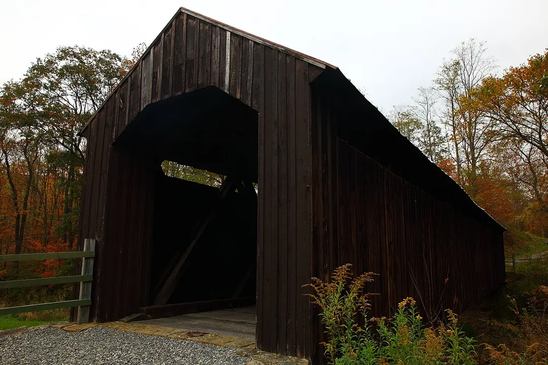 Locust Creek Covered Bridge
