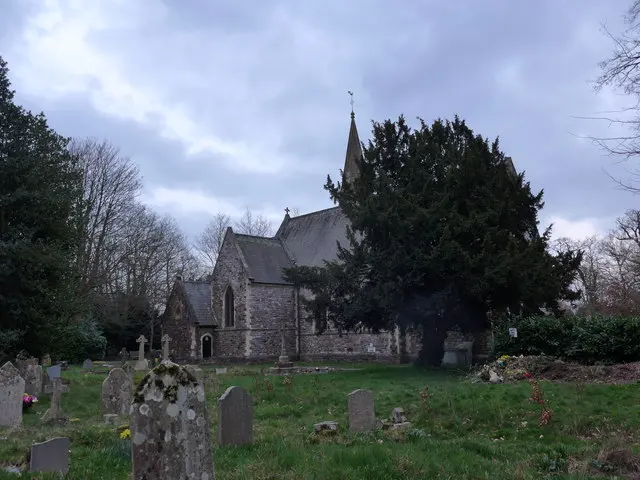 St John's, Rownhams