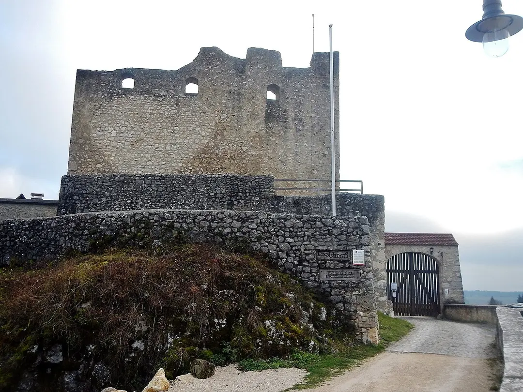 Burg Derneck