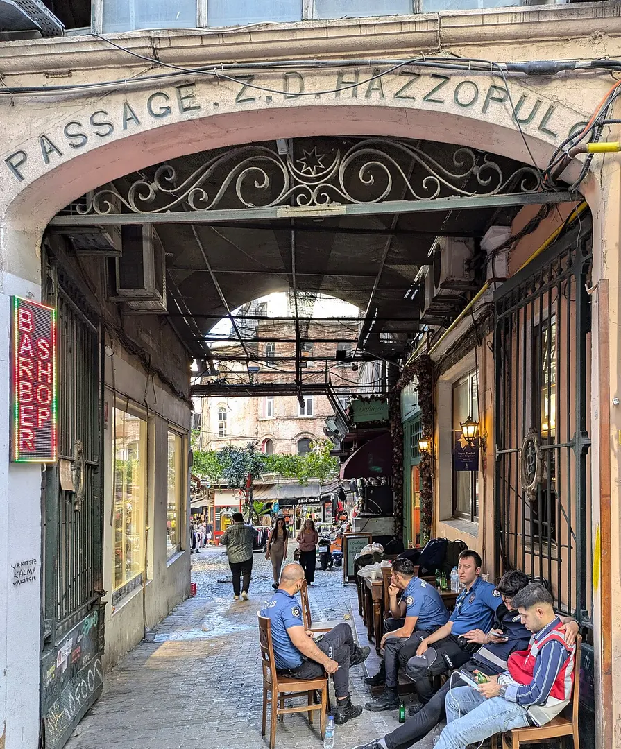 Hazzopulo-Passage