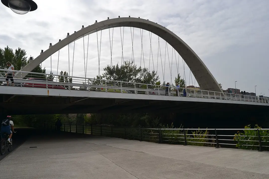 Puente de Las Oblatas
