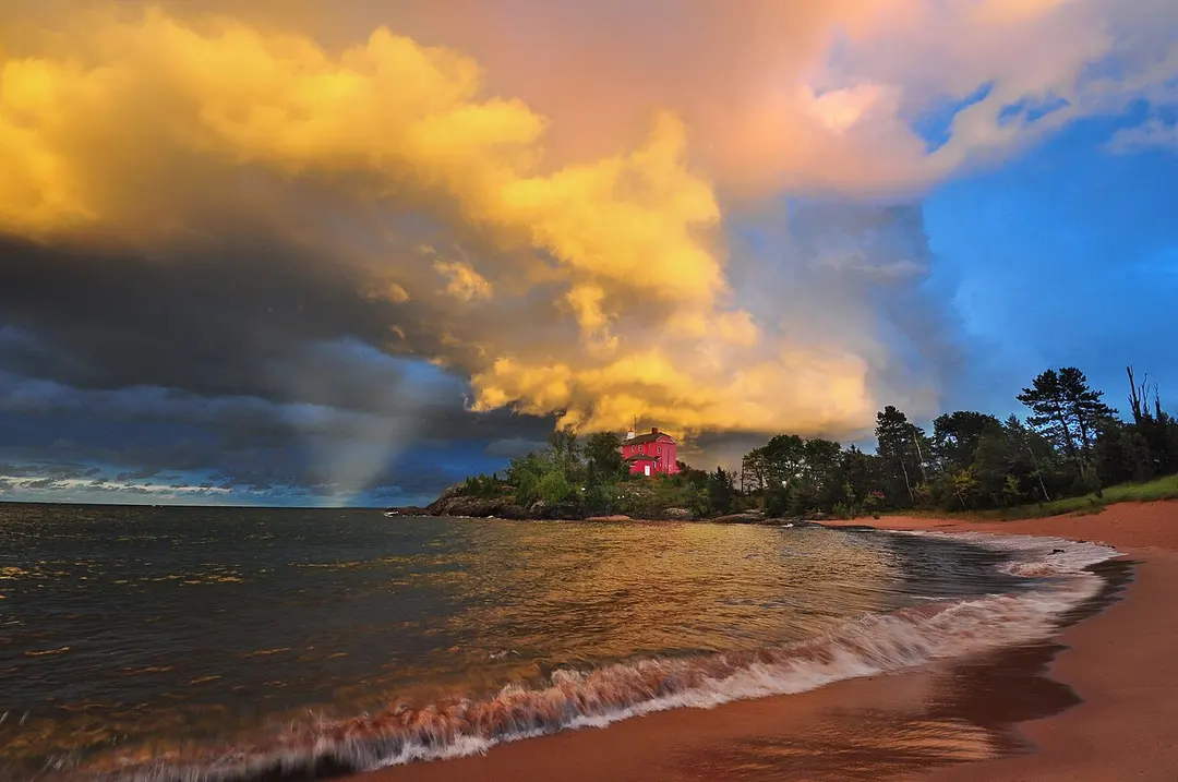Marquette Harbor Lighthouse