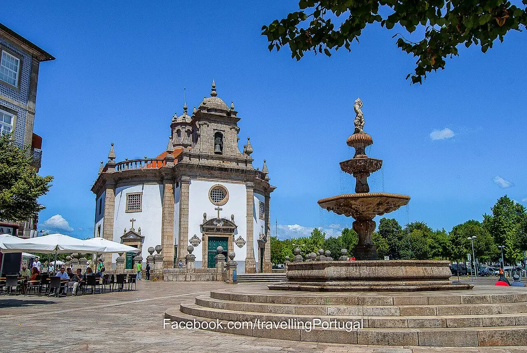 Chafariz do Largo da Porta Nova