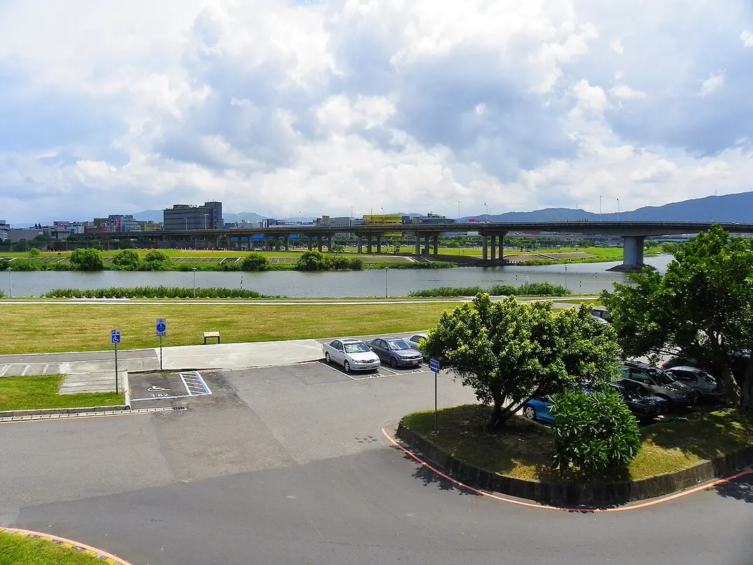 民權大橋
