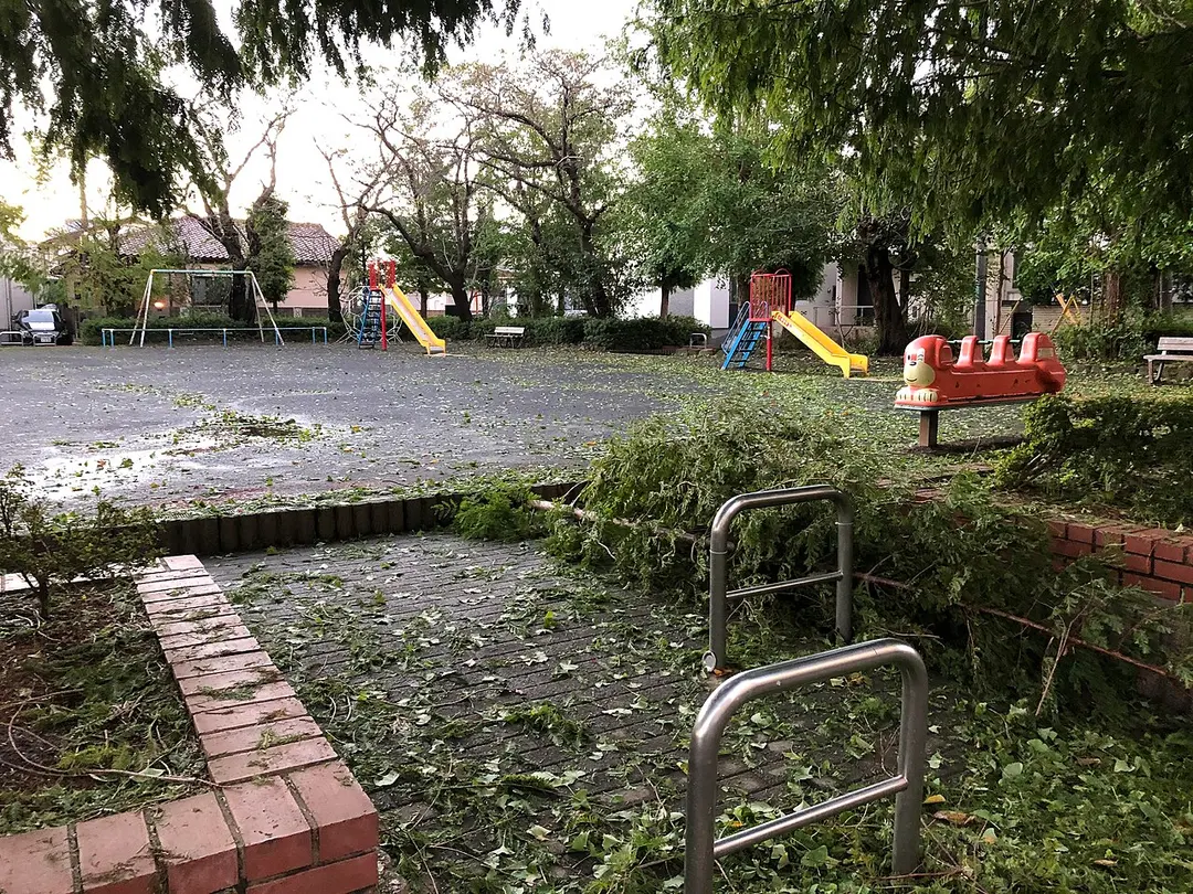 供養塚児童公園