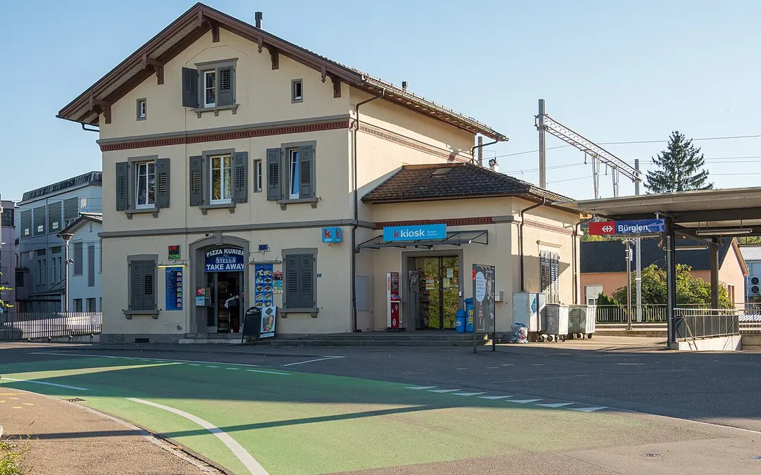 Bürglen railway station