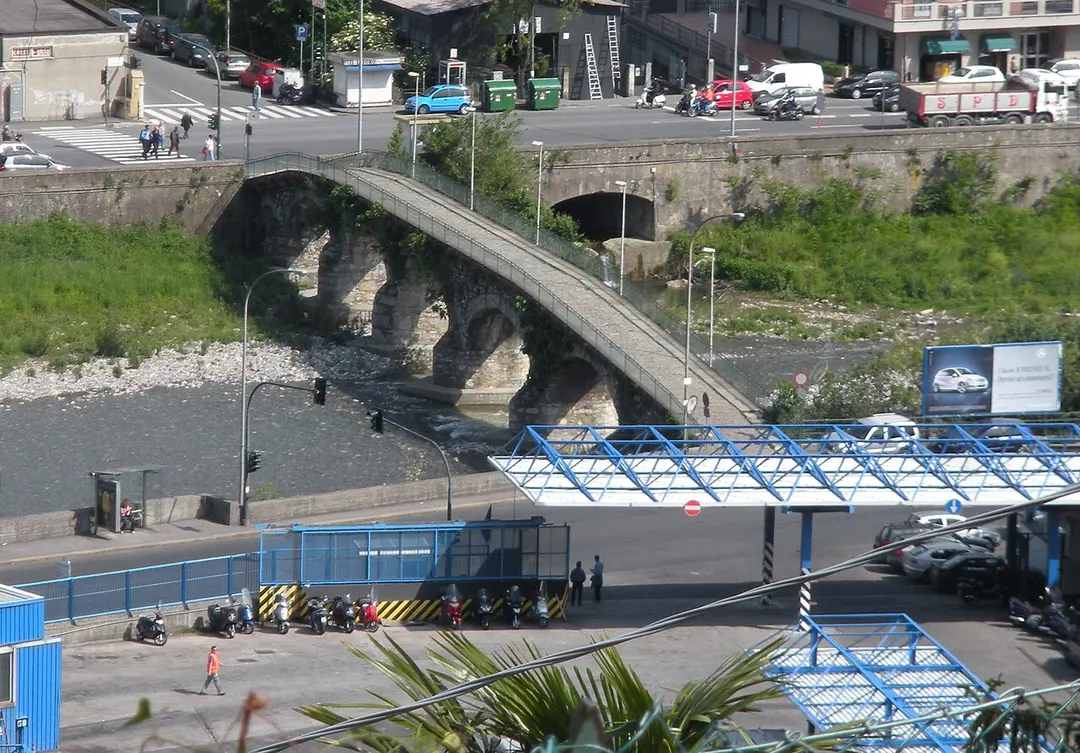 Ponte Carrega