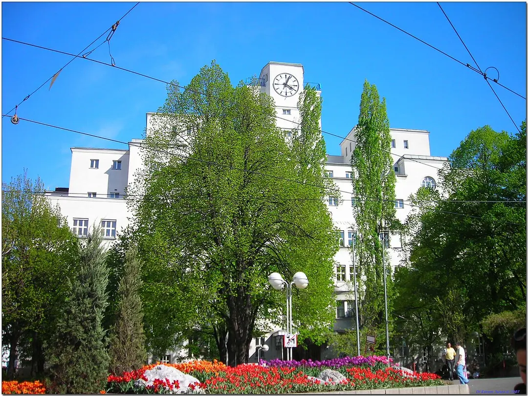 Reumannplatz