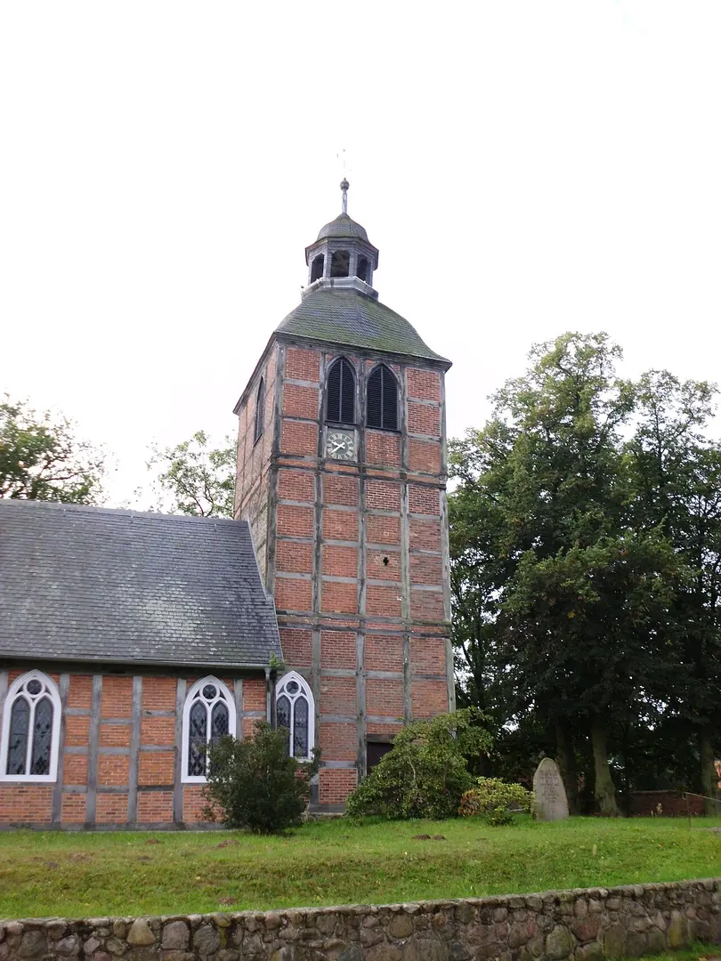 Dorfkirche Weisen