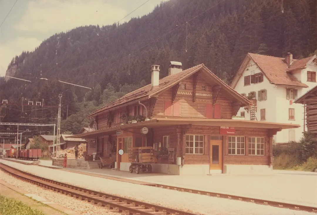 Bahnhof Tavanasa-Breil/Brigels