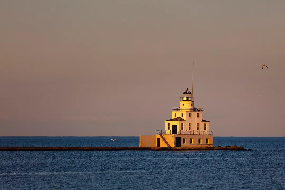 Manitowoc Breakwater Lighthouse