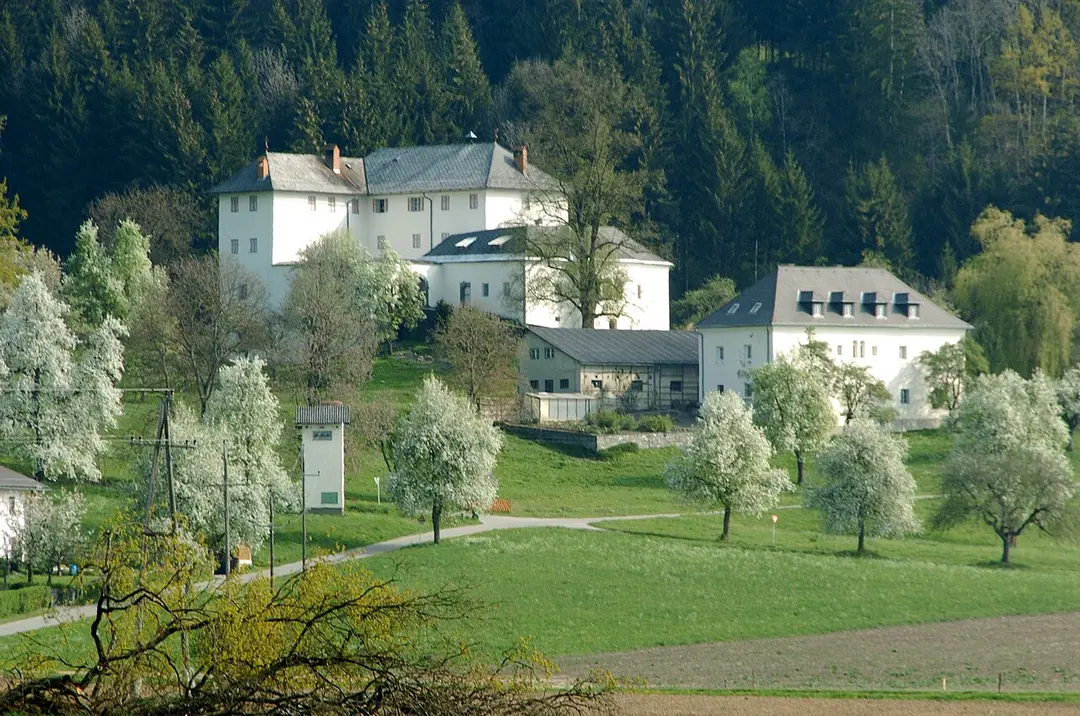 Schloss Rosenbichl