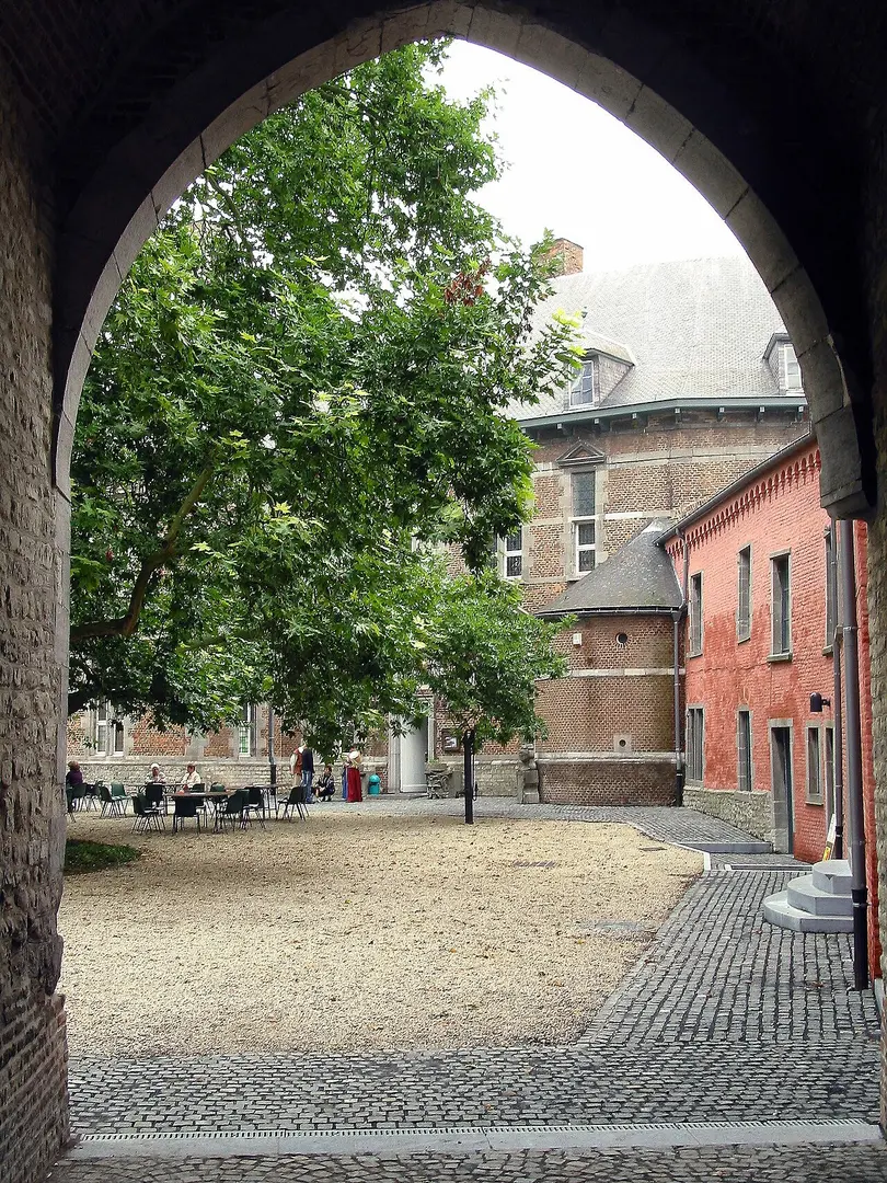 Schloss Trazegnies