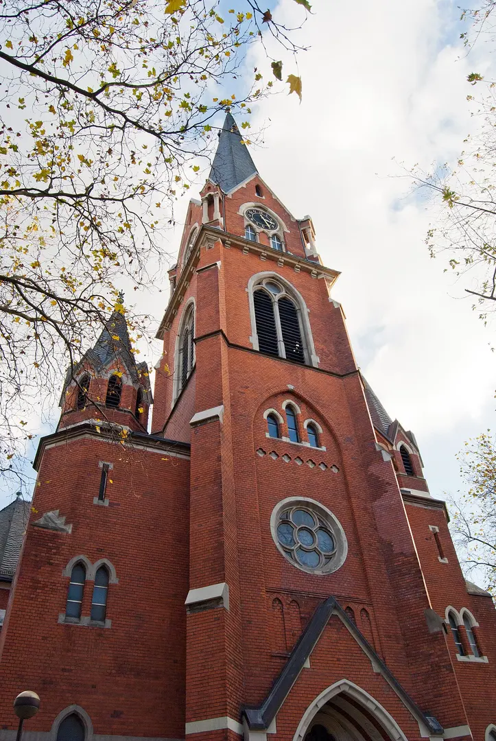 Kreuzeskirche