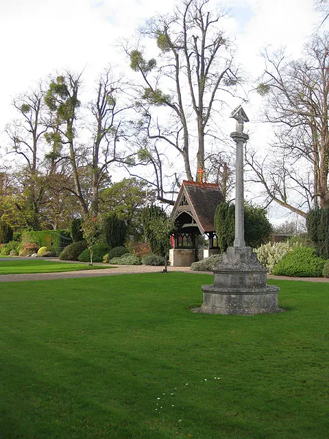 St Leonard