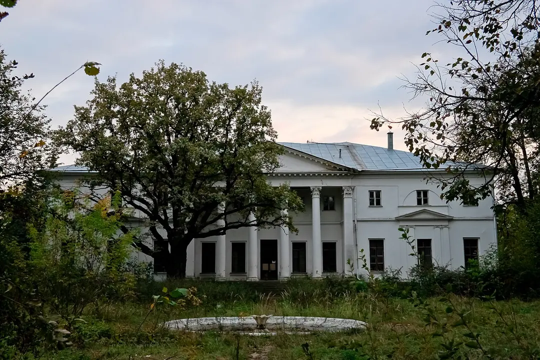 Петрово-Дальнее