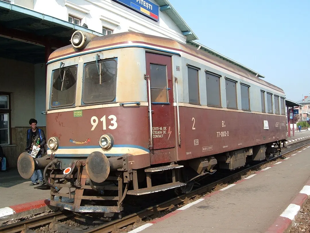 Pitești railway station