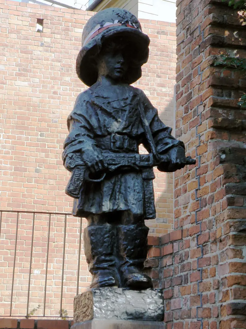 Statue of the Little Insurgent