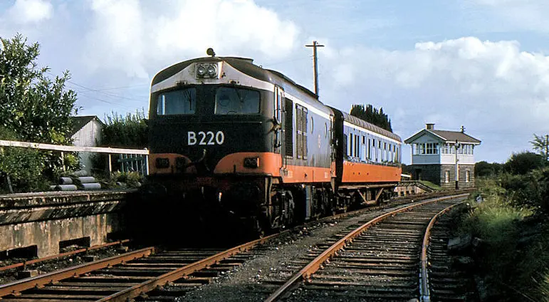 Attymon halt