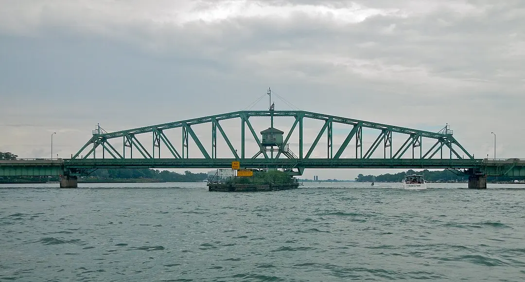 Grosse Ile Parkway