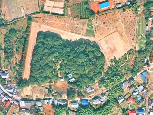 岩戸山古墳