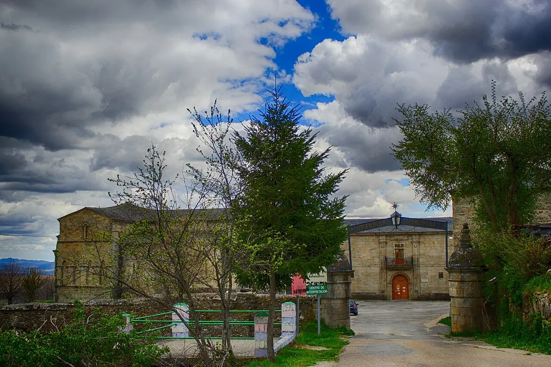 Monasterio de San Martín de Castañeda