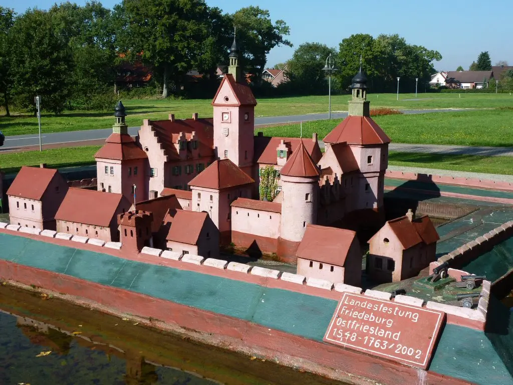 Burg Friedeburg
