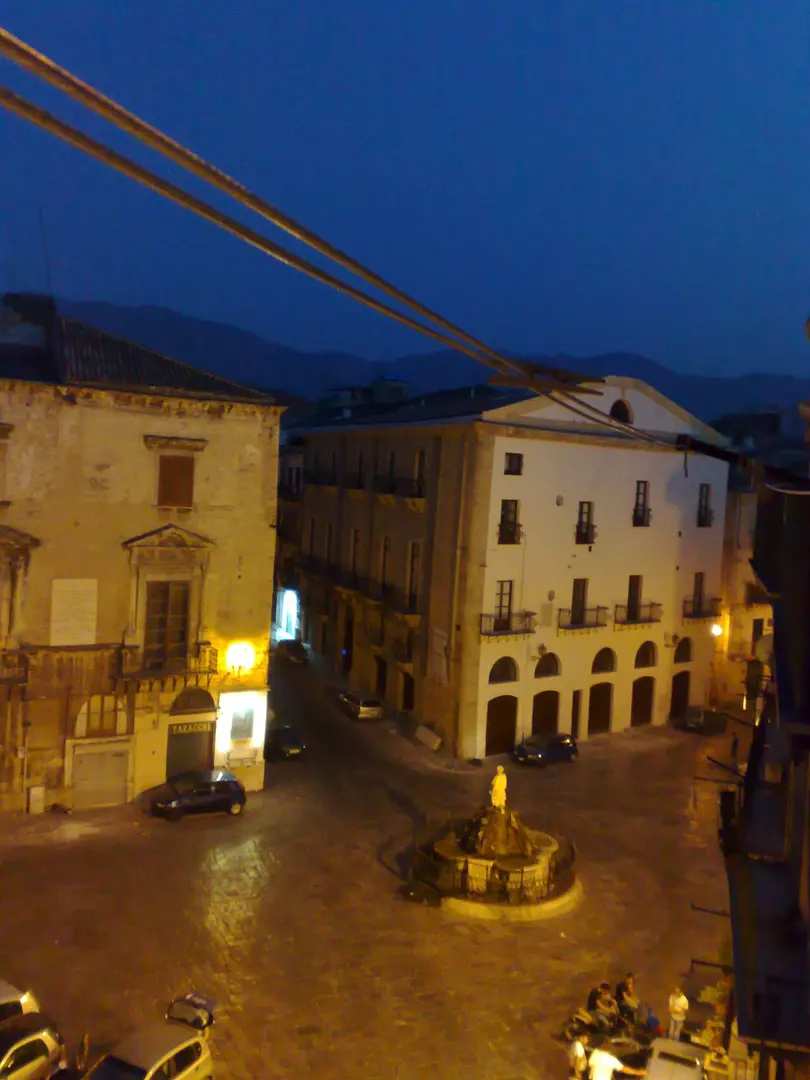 Piazza Rivoluzione