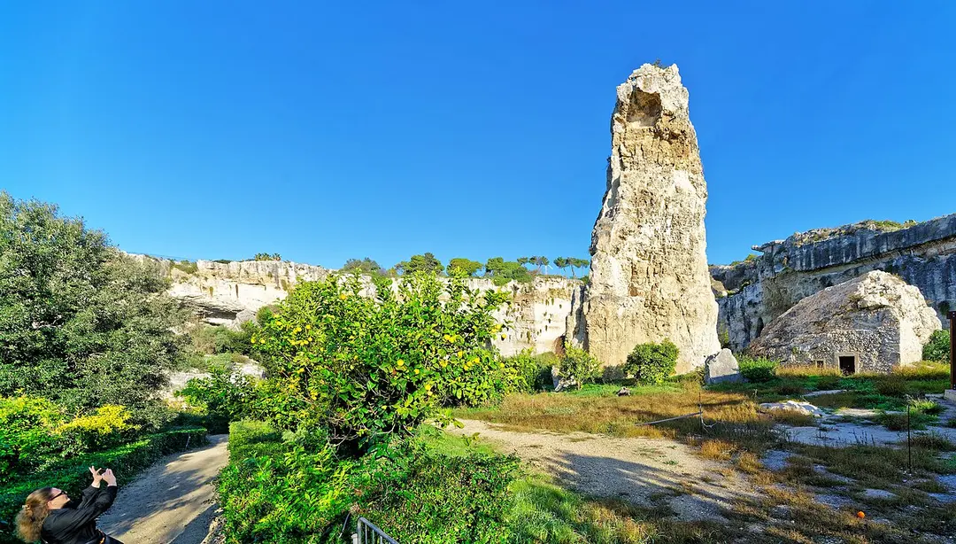 Area Monumentale della Neapolis