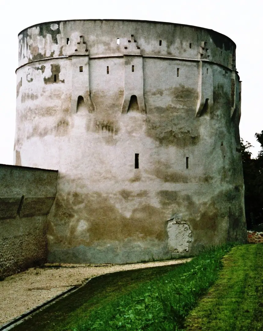 Drapers' Bastion