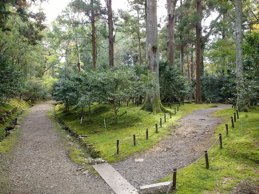 萬葉植物園