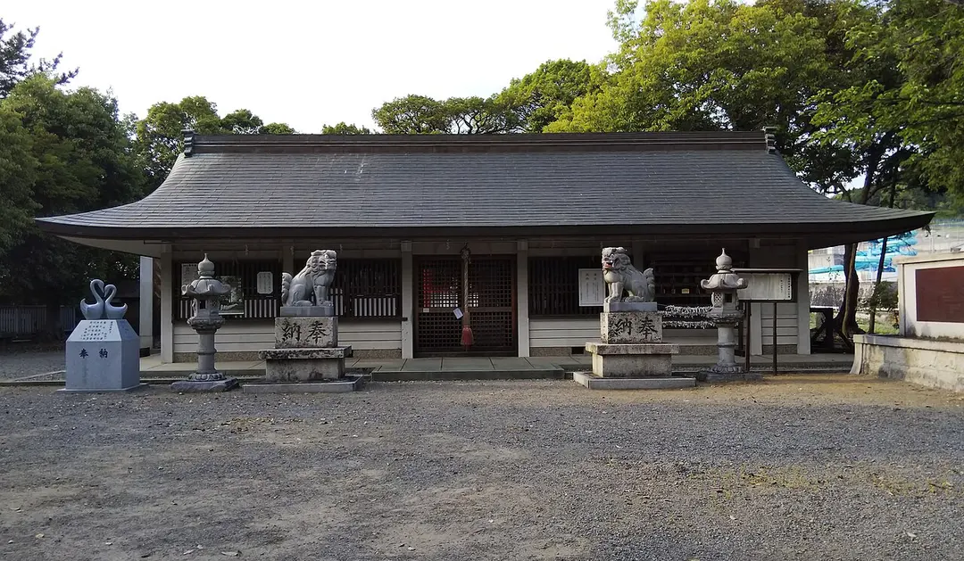 天湯川田神社