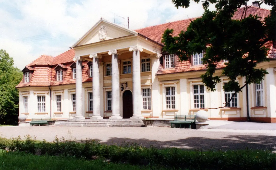 pałac z 1916 r.