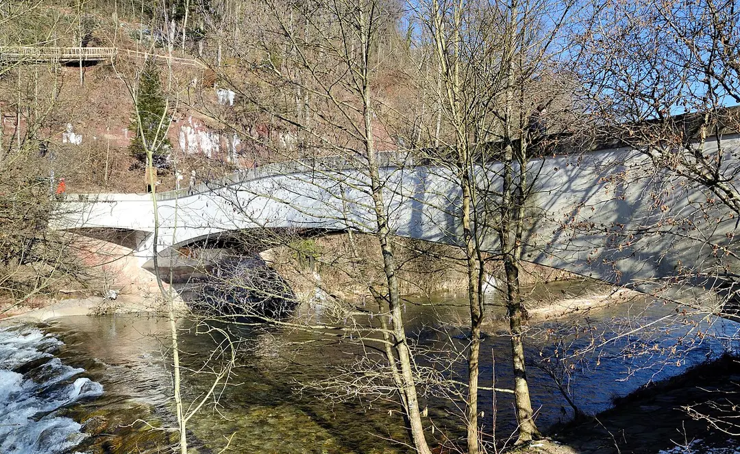 Wiesenbrücke