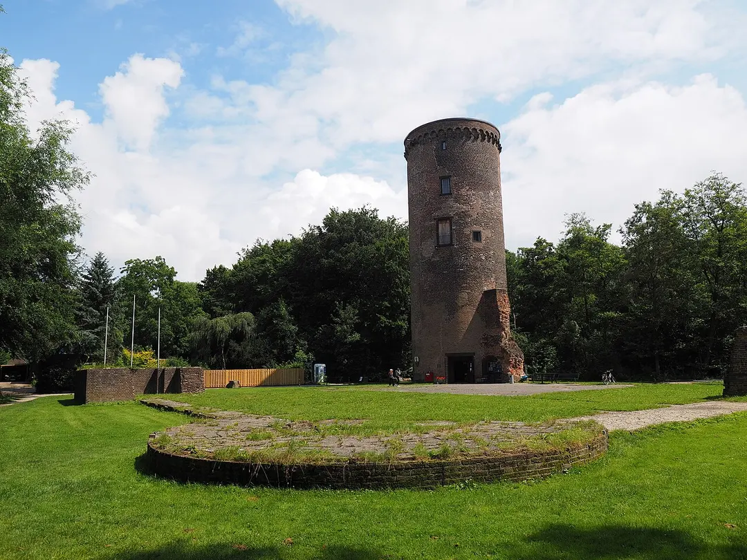 Burg Uda