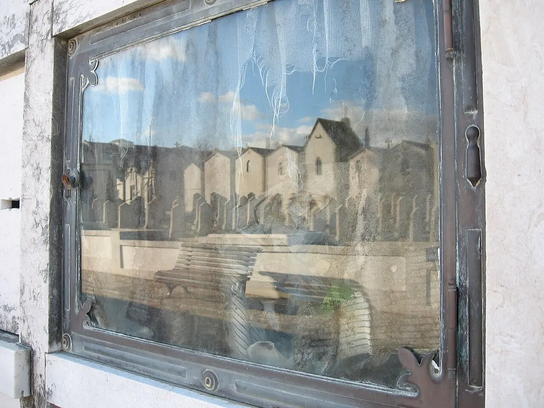 Alto de São João Cemetery