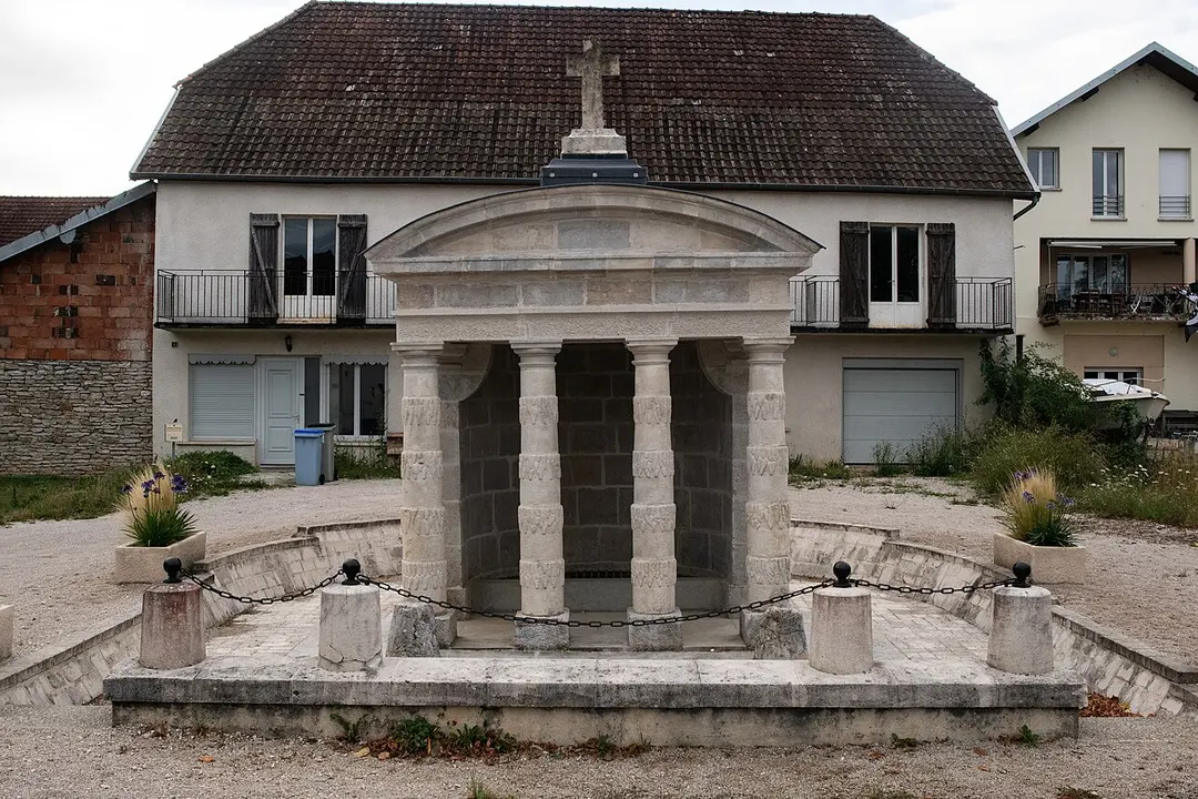 Fontaine de Sermange