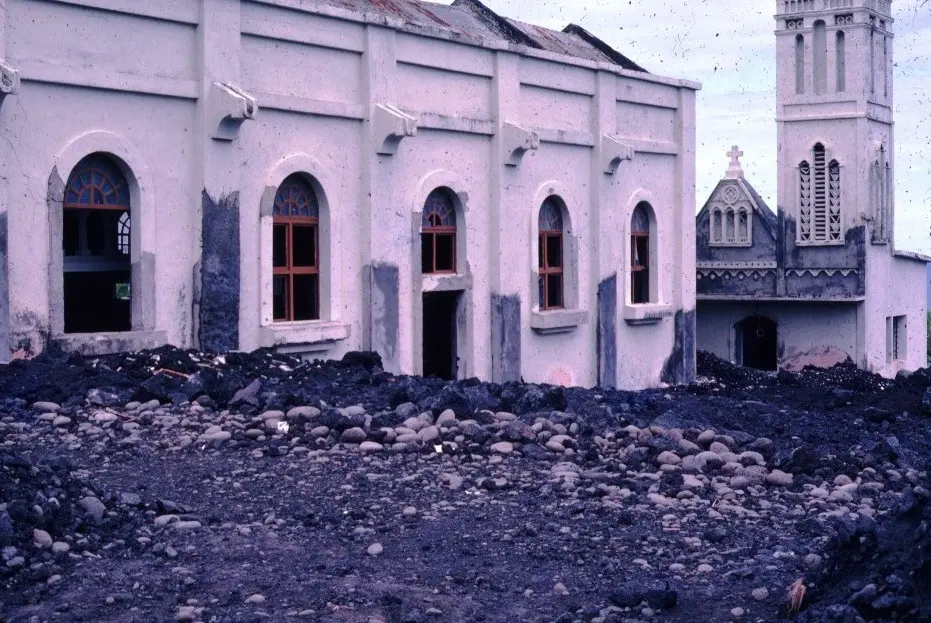 Notre-Dame-des-Laves