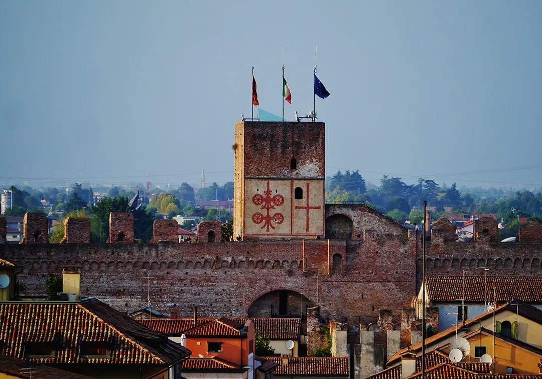 Porta Bassano