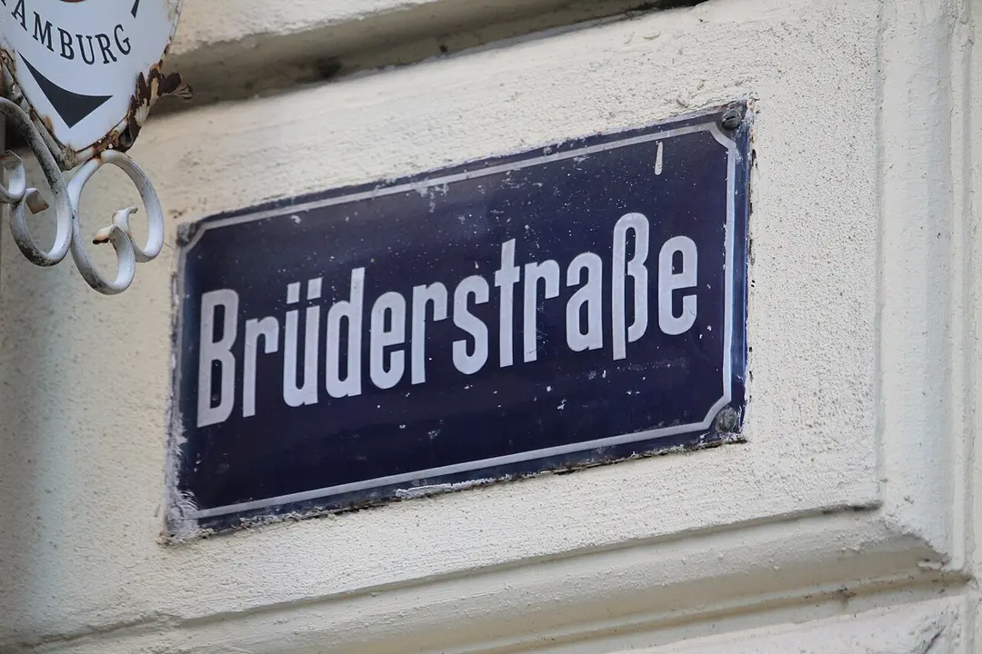 Brüderstraße