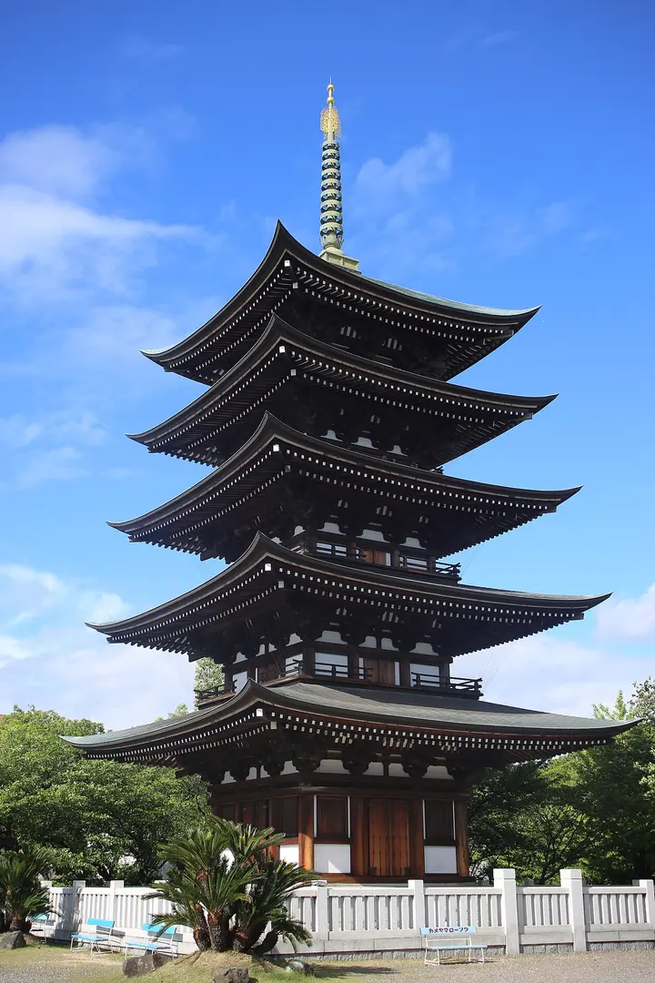 日泰寺五重塔