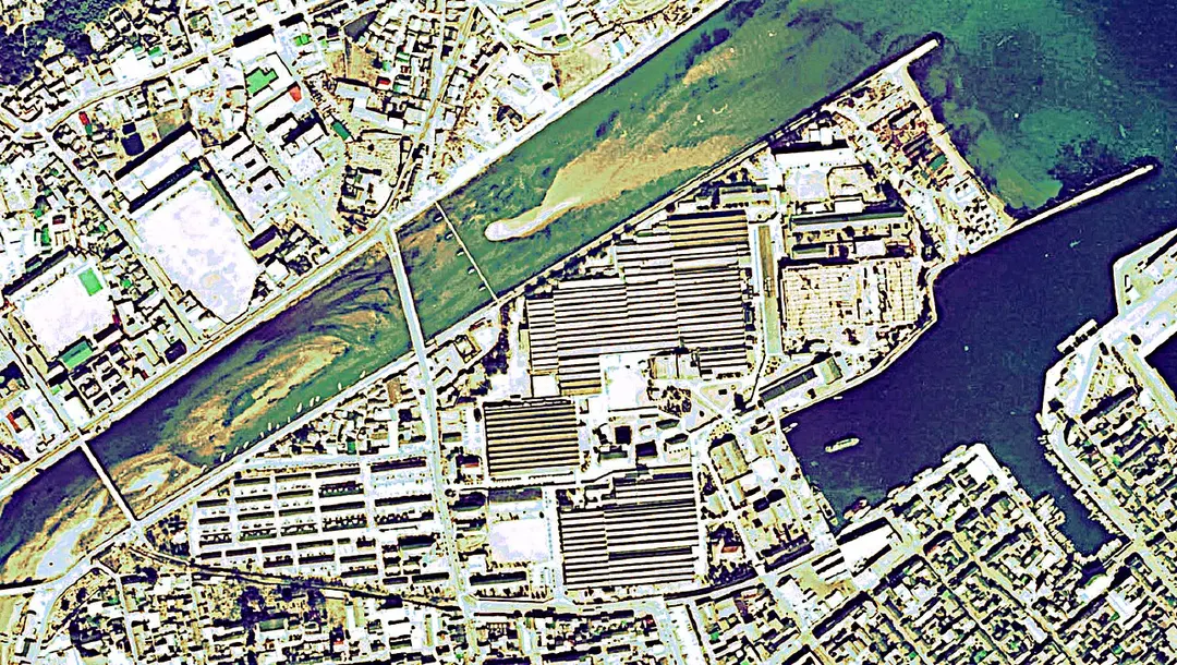 洲本市民広場