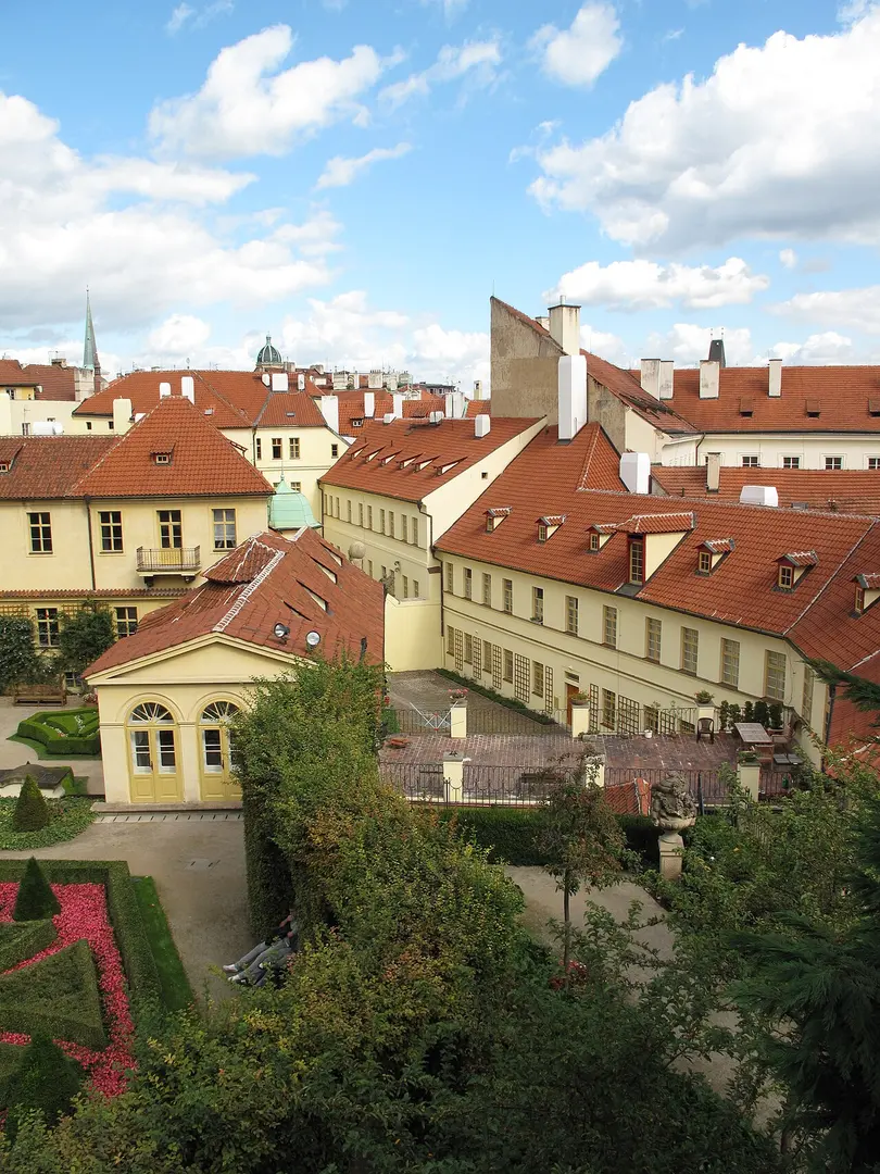 Vrtbovský palác