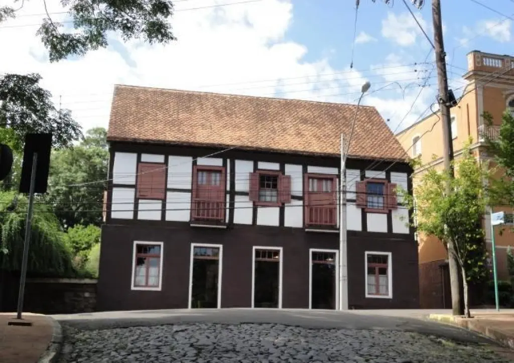 Schmitt-Presser Museum