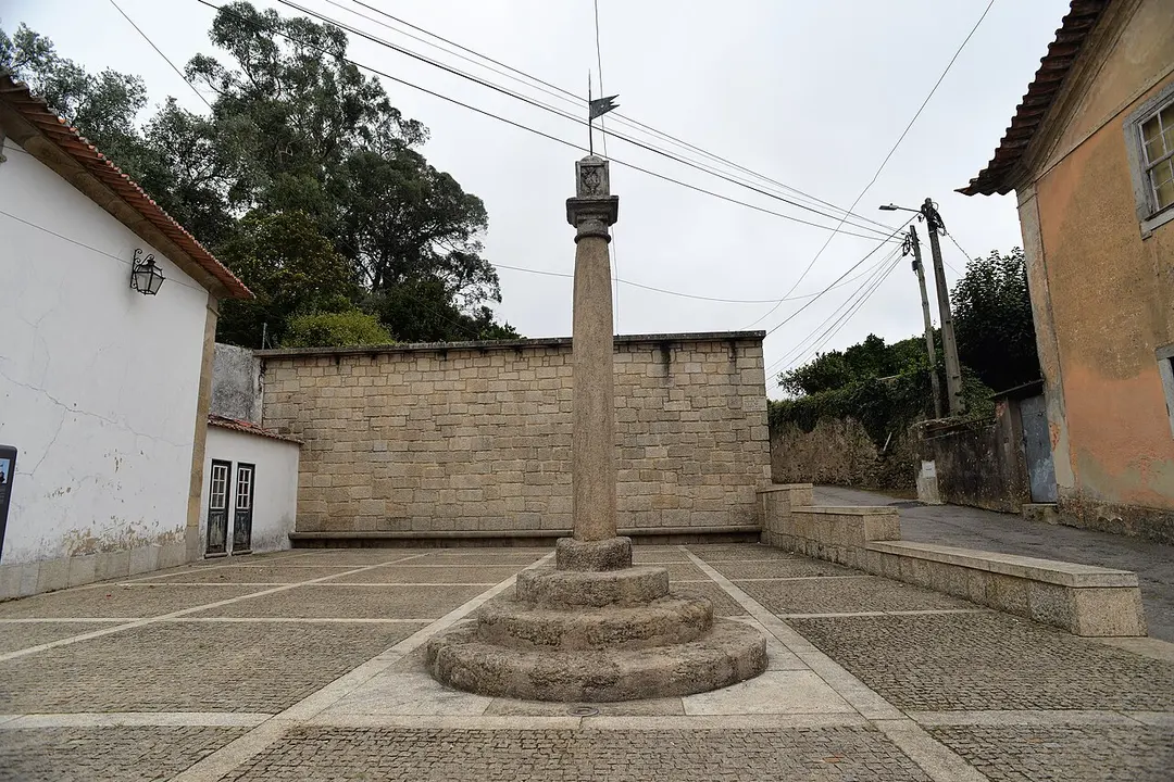 Pelourinho de Pinheiro da Bemposta