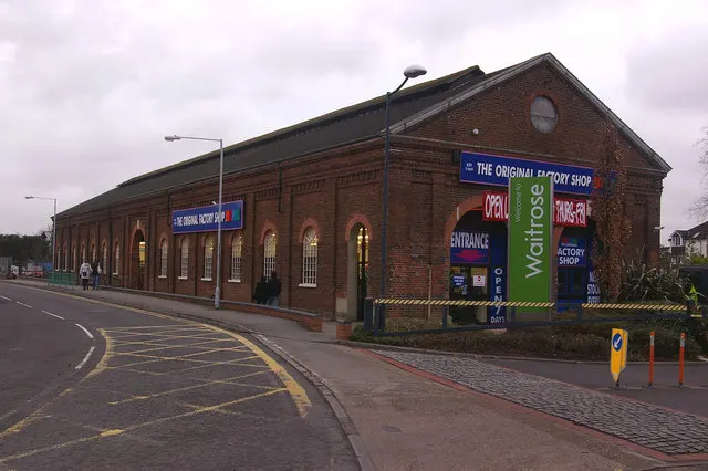 Horley railway station