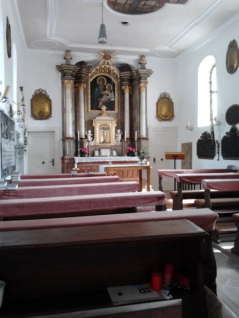Friedhofskapelle Maria Schnee