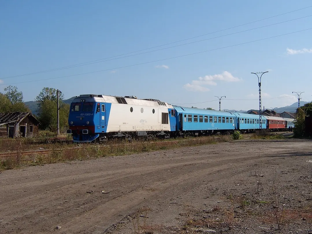 Brad railway station